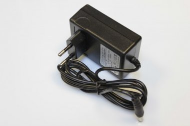 Фотография товара 'Flesi 12V-2A Источник питания'