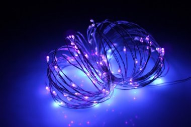 Фотография товара 'Flesi LED-DD-200-20M-12V-PURPLE Светодиодная роса'