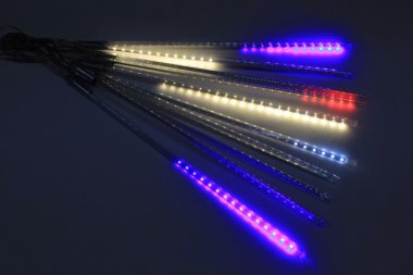 Фотография товара 'Flesi LED-PLM-SNOW-540SMD-0.5*4.5M-10-12V-M Светодиодные тающие сосульки'