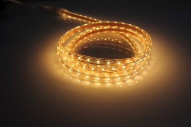 Фотография товара 'Flesi LT-2W-3528-60L-100M-240V-WW Светодиодная гибкая лента'