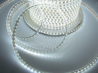 Фотография товара 'Flesi LT-FCB-2W-3528-60L-240V-W-100M Светодиодная лента'