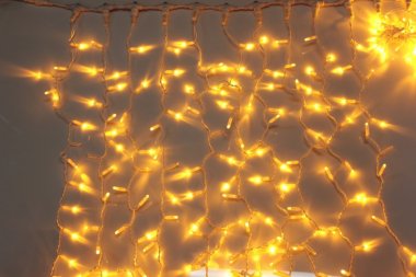 Фотография товара 'Flesi LED-PLS-3720-240V-2*3M-Y/WH-F Светодиодный занавес'