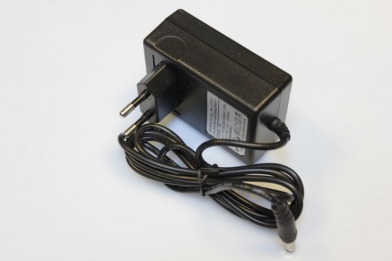 Фотография товара 'Flesi 12V-2A Источник питания'