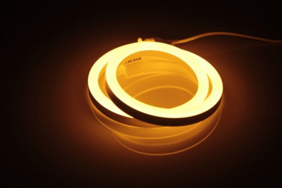 Фотография товара 'Flesi LN-FX-FCB-3528-2W-50M-240V-Y Светодиодный неон'